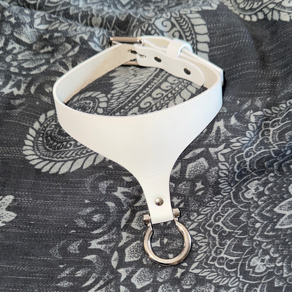 NWOT Elf Zhou / Leatherartefact - Whiplash white leather